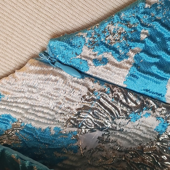 Blue and Gold crinkle one sleeve evening/cocktail midi gown - Picture 8 of 16